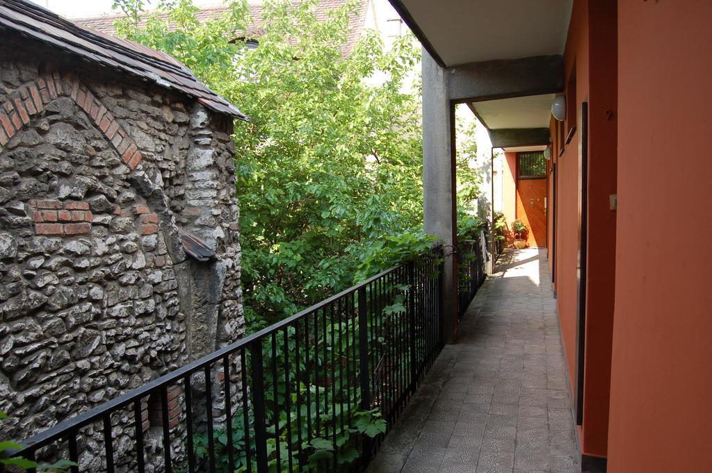 Buda Castle Apartments Budapest Rum bild